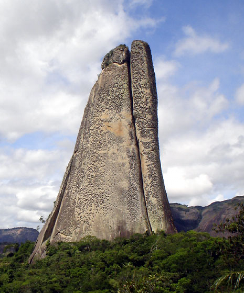 Chaminé dos Vinte Mil