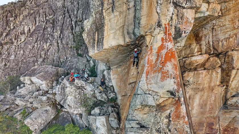 Variante Teto Guerra e Paz